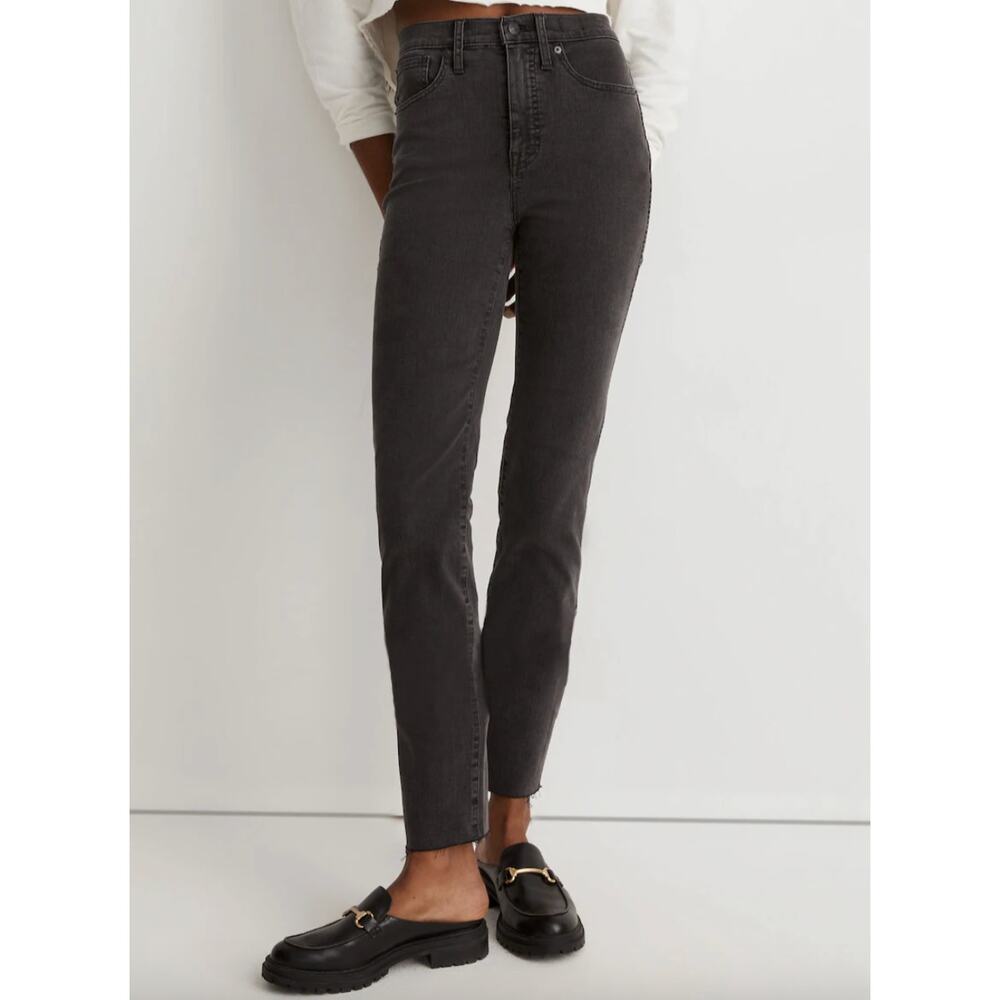 Madewell Stovepipe Jeans in Black Banberry Wash: Raw-Hem Edition, Size 26